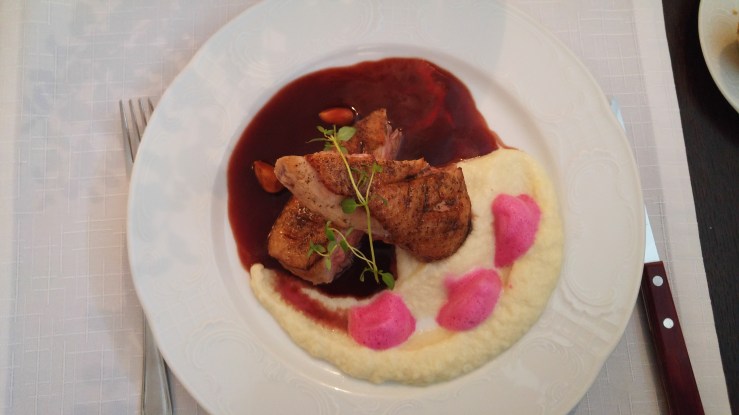 Утиное филе на гриле. Grilled duck fillet.