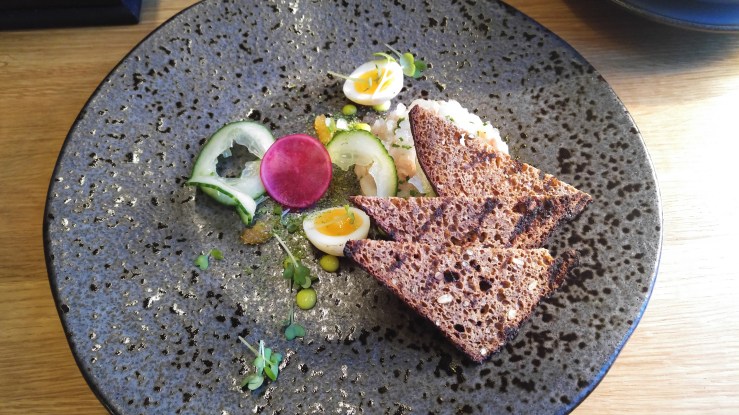 Тартар из сига. Whitefish tartare.