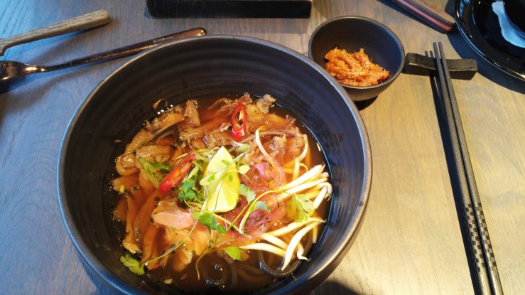 Умами-суп из бычьего хвоста. Umami oxtail soup.